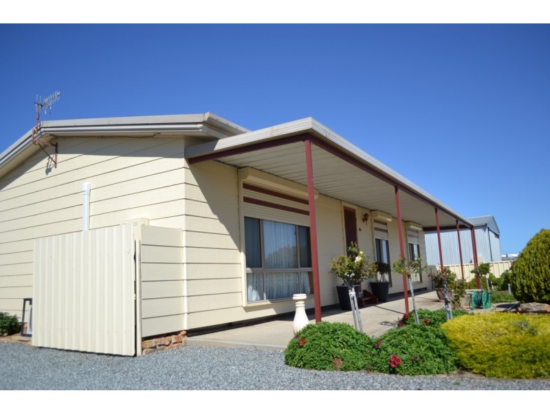 46 Wishart St, Tumby Bay SA 5605