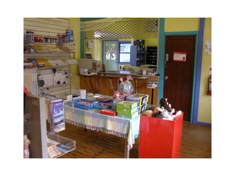 Coffin Bay Licensed Post Office and Coff’ n’ Putt Mini Golf, Coffin Bay SA 5607