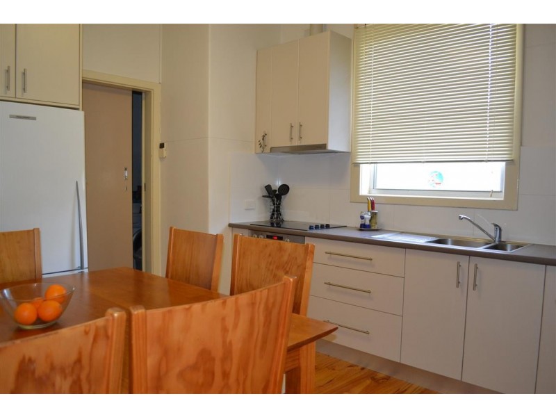 16 Coronation Place, Port Lincoln SA 5606