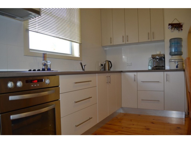 16 Coronation Place, Port Lincoln SA 5606