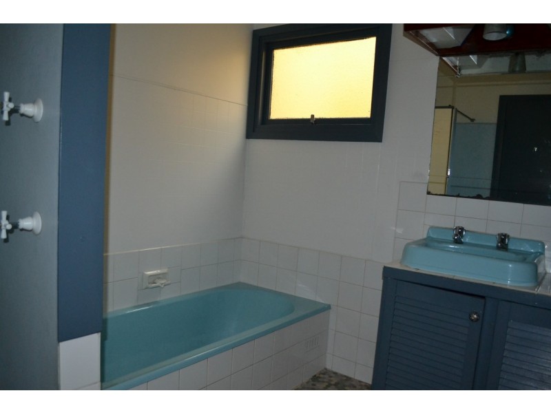 6 Holroyd Avenue, Port Lincoln SA 5606