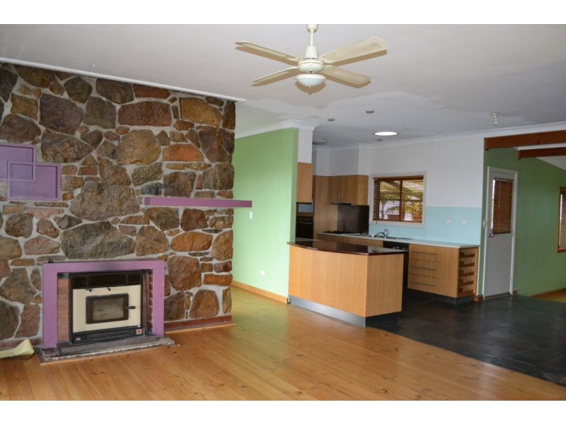 6 Holroyd Avenue, Port Lincoln SA 5606