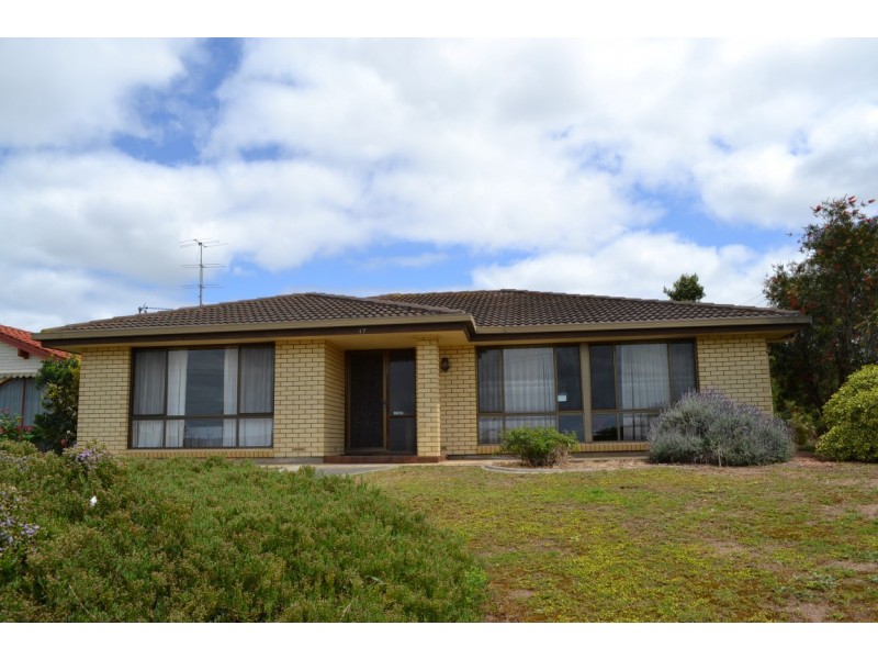 17 Grange Grove, Port Lincoln SA 5606