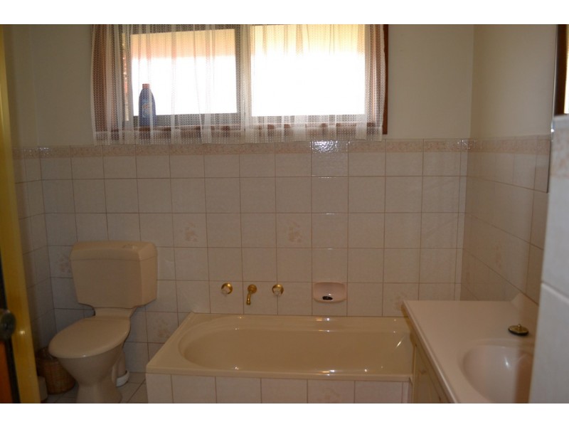 17 Grange Grove, Port Lincoln SA 5606