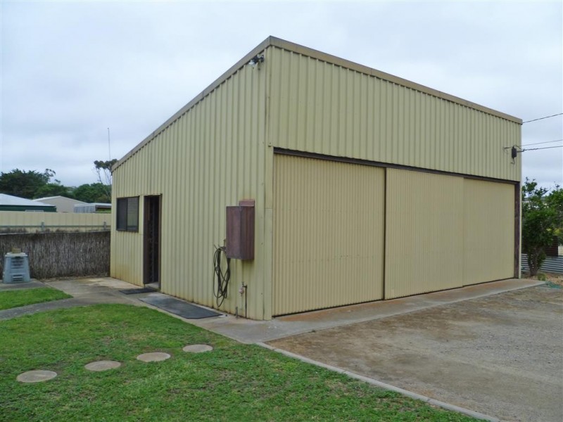 17 Grange Grove, Port Lincoln SA 5606