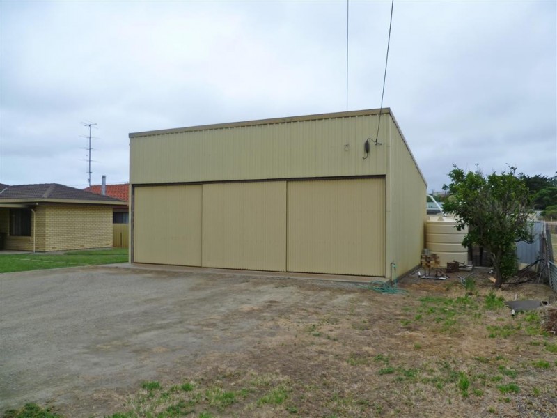 17 Grange Grove, Port Lincoln SA 5606