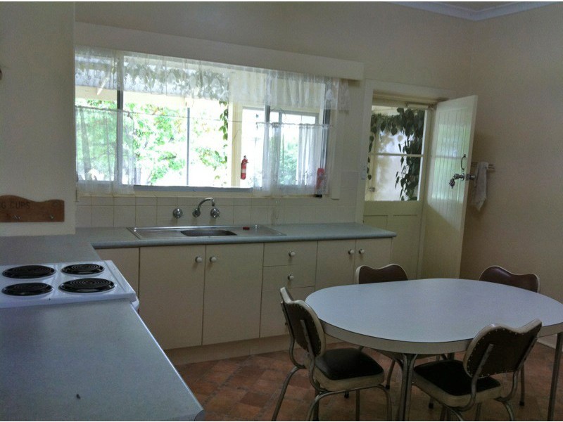 5 Meikle Street, Cummins SA 5631