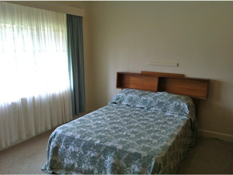 5 Meikle Street, Cummins SA 5631