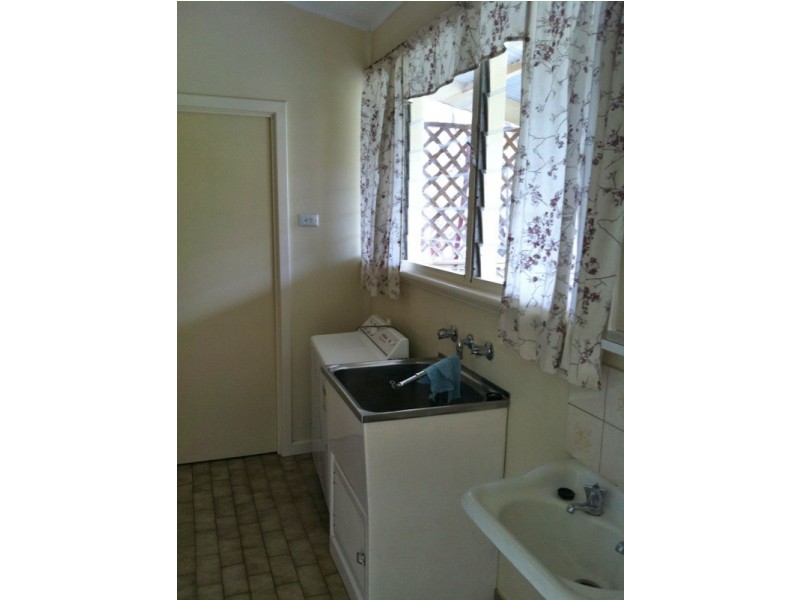 5 Meikle Street, Cummins SA 5631