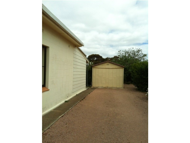 5 Meikle Street, Cummins SA 5631