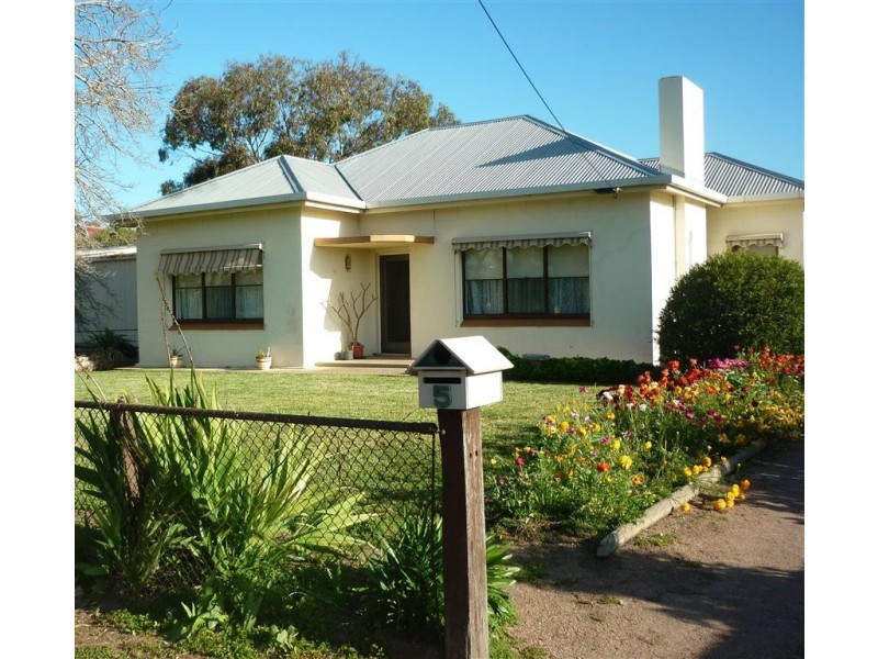 5 Meikle Street, Cummins SA 5631