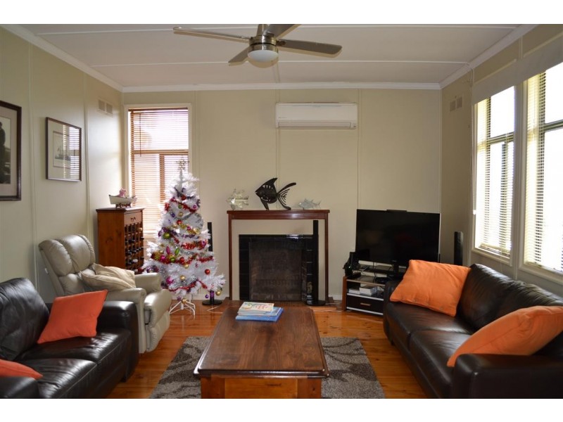 12 Elizabeth Street, Port Lincoln SA 5606