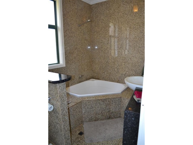 12 Elizabeth Street, Port Lincoln SA 5606