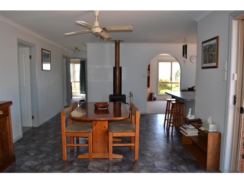 3 Grange Grove, Port Lincoln SA 5606