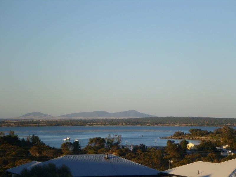 5 Sarah Court, Coffin Bay SA 5607