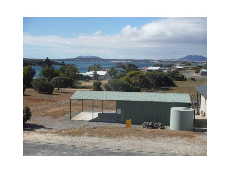 10 Brigette Avenue, Coffin Bay SA 5607