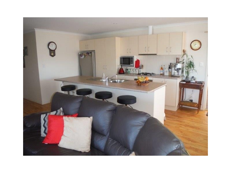 16 Nancy Road, Coffin Bay SA 5607