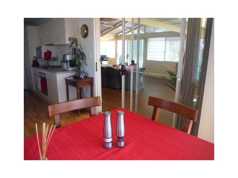 16 Nancy Road, Coffin Bay SA 5607