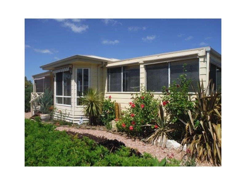 16 Nancy Road, Coffin Bay SA 5607