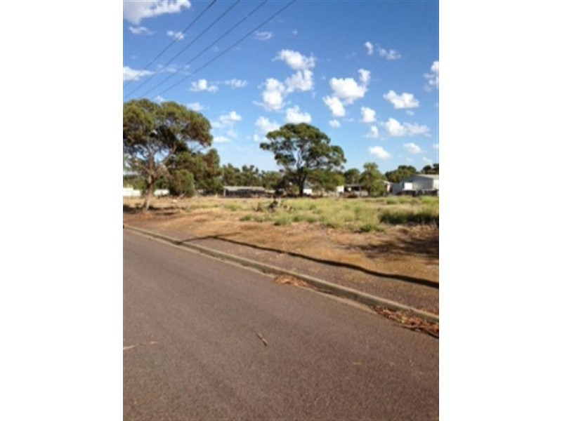 12 Trigg Street, Cummins SA 5631