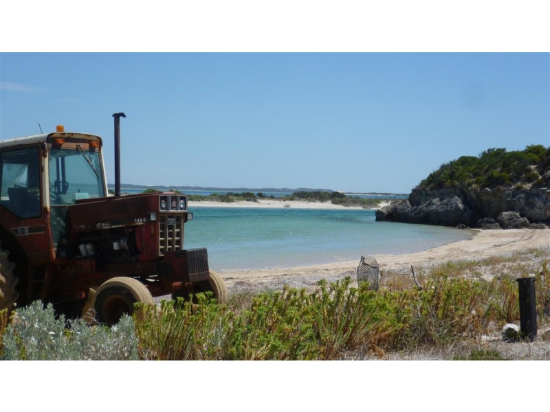 35 Hull Road, Little Douglas via, Coffin Bay SA 5607