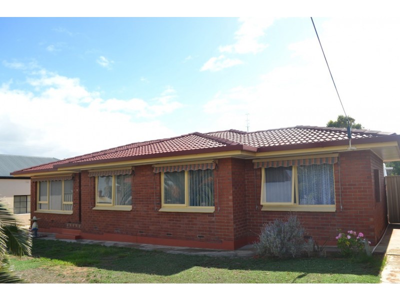 36 Wallis Street, Port Neill SA 5604