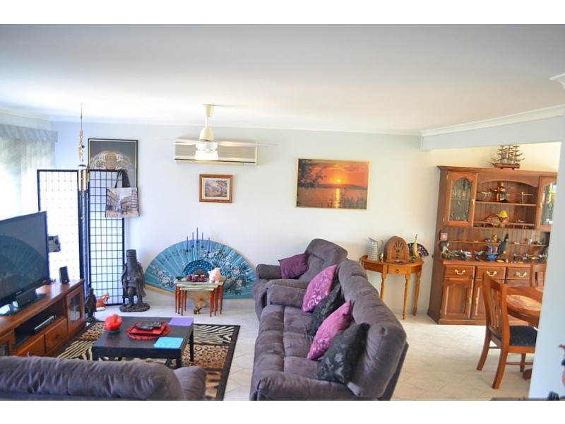 36 Wallis Street, Port Neill SA 5604