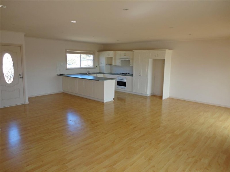 15 Sophie Crescent, Coffin Bay SA 5607