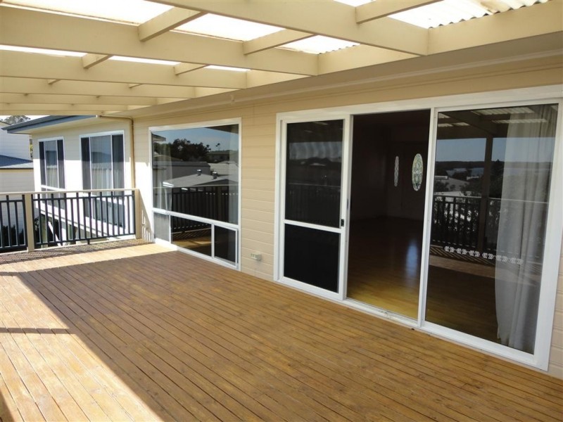 15 Sophie Crescent, Coffin Bay SA 5607