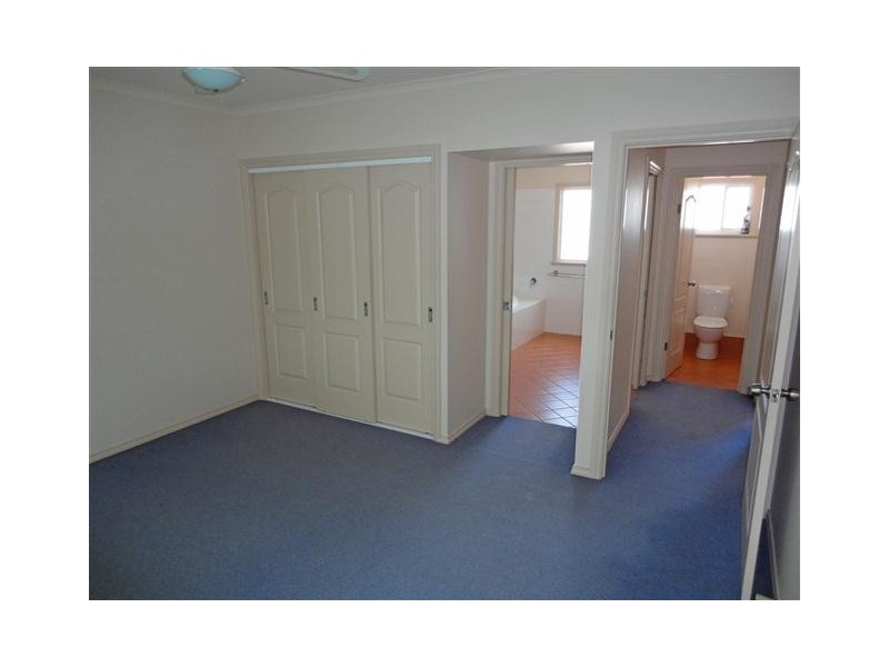 15 Sophie Crescent, Coffin Bay SA 5607