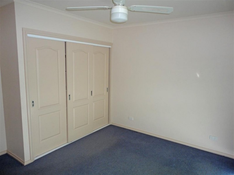 15 Sophie Crescent, Coffin Bay SA 5607