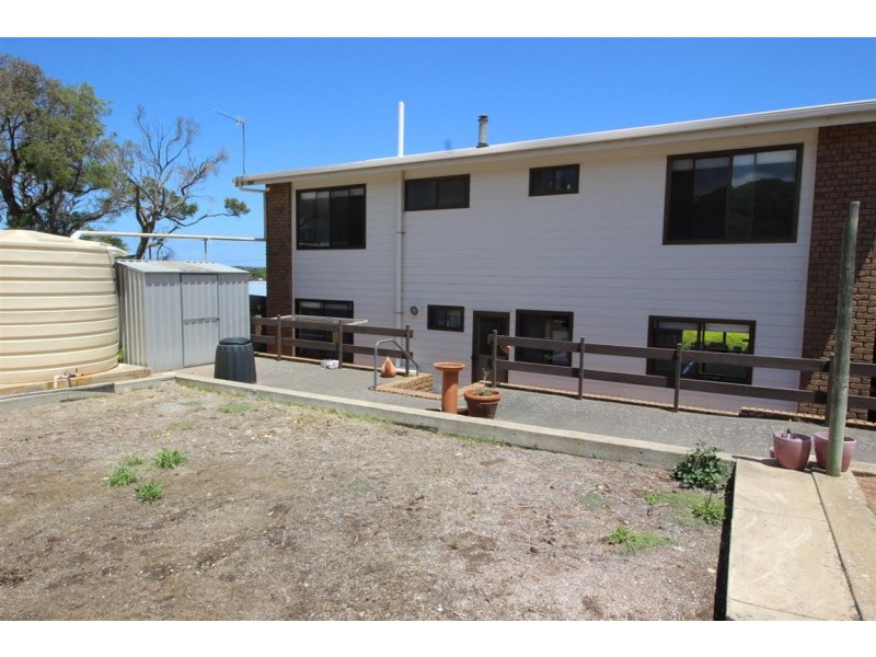 23 Pine Crescent, Coffin Bay SA 5607