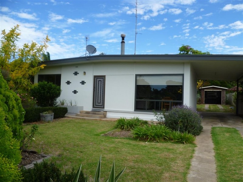 17 Flaxman Street, Port Lincoln SA 5606