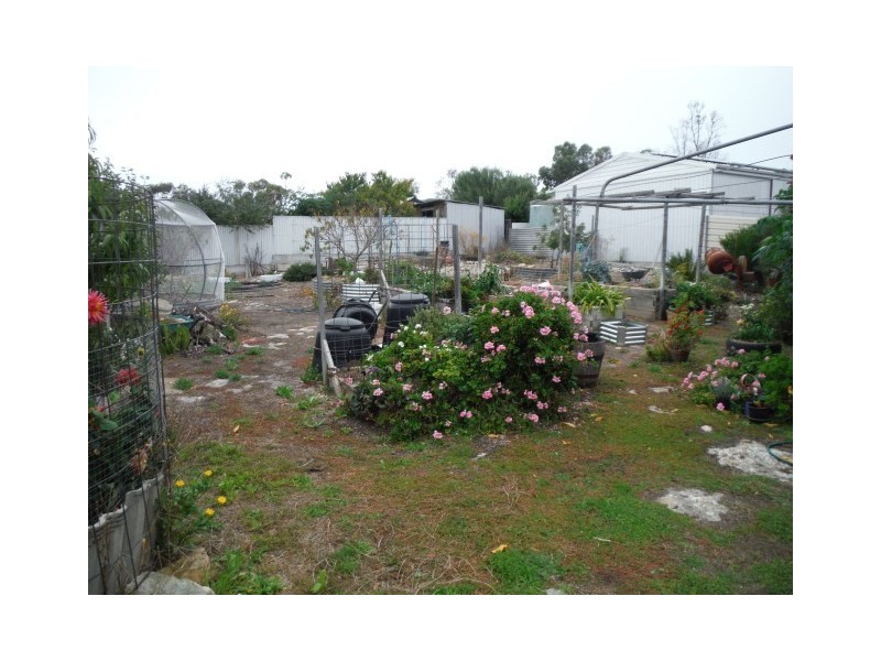 143 Esplanade, Coffin Bay SA 5607