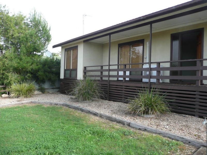 16 Paringa Avenue, Port Lincoln SA 5606