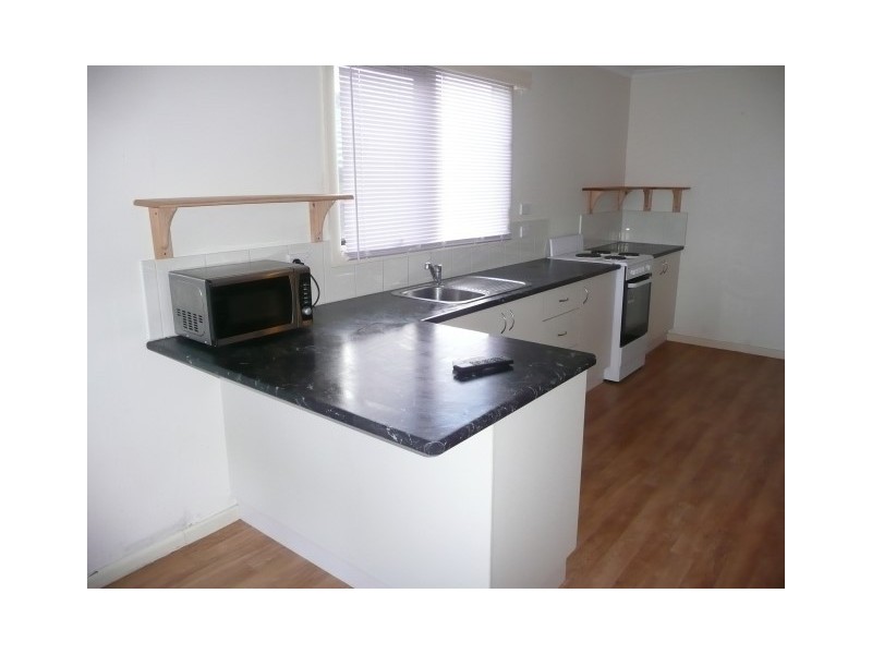 16 Paringa Avenue, Port Lincoln SA 5606