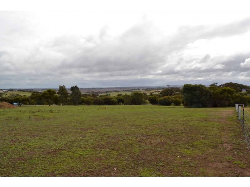 40-42 Bronze Wing Drive, Boston SA 5607