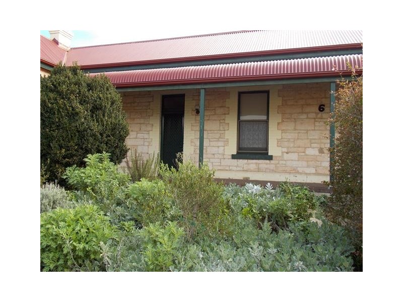 2/6 Bishop Street, Port Lincoln SA 5606
