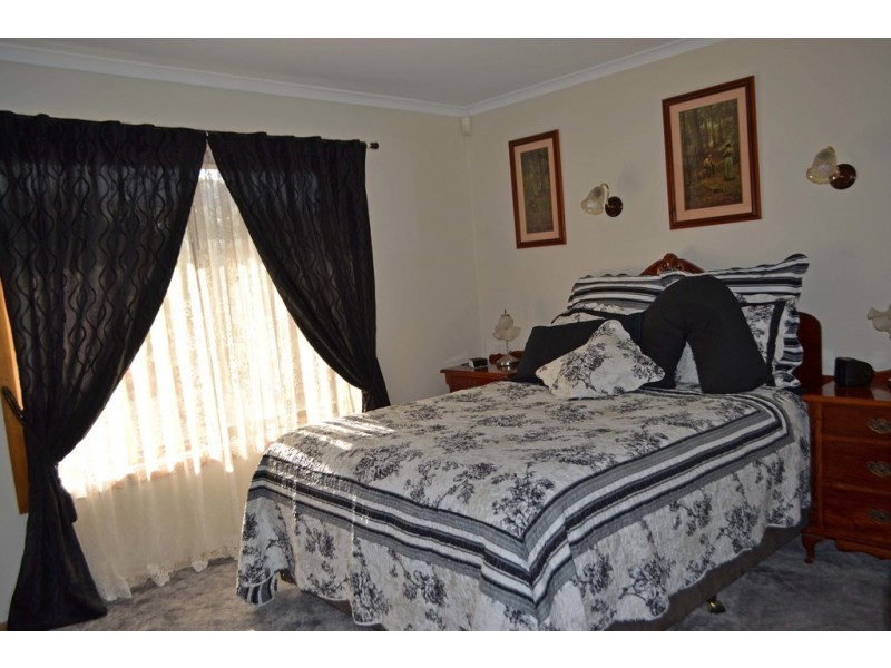 13 Wandana Avenue, Port Lincoln SA 5606