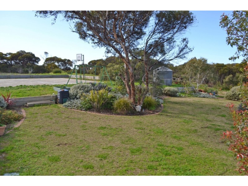 8 Explorer Drive, Port Lincoln SA 5606