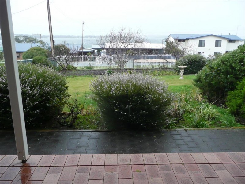 23 Pine Crescent, Coffin Bay SA 5607