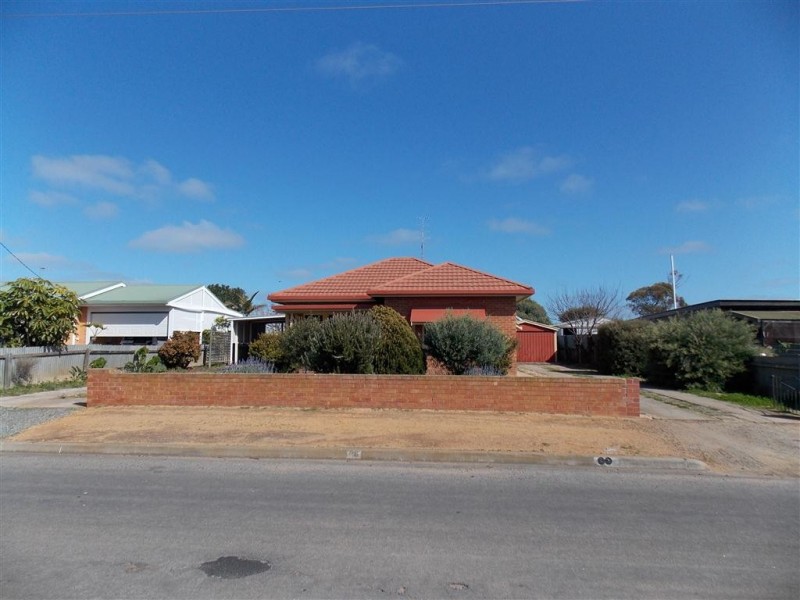 28 Preece Street, Tumby Bay SA 5605