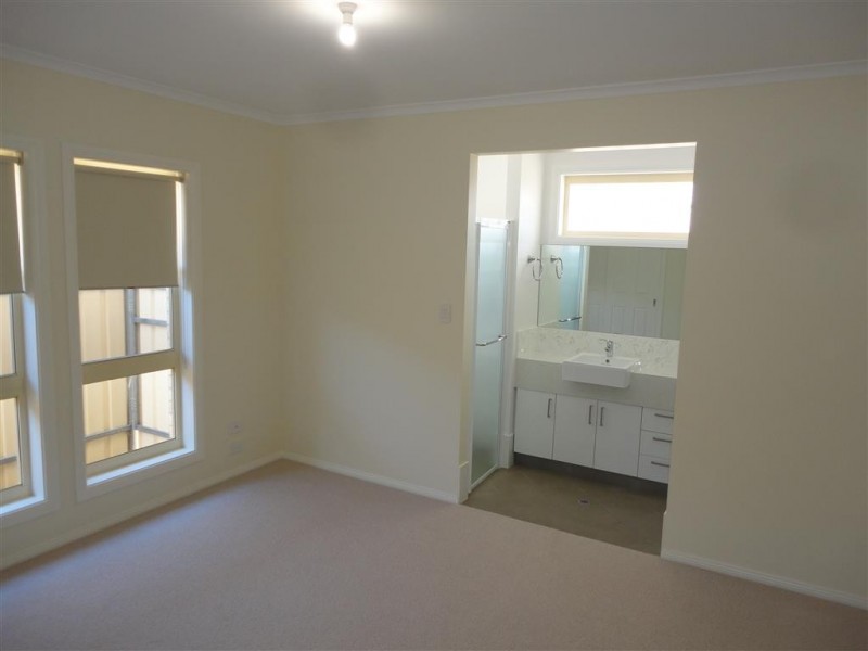 3/5 Robert Street, Tumby Bay SA 5605