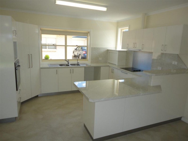 3/5 Robert Street, Tumby Bay SA 5605