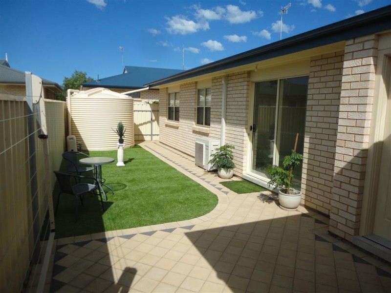 3/5 Robert Street, Tumby Bay SA 5605