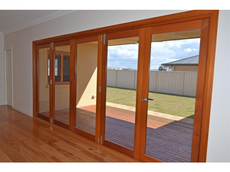 40 Lawrie Street, Tumby Bay SA 5605