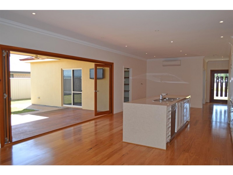 40 Lawrie Street, Tumby Bay SA 5605