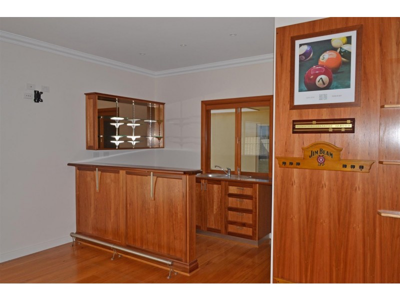40 Lawrie Street, Tumby Bay SA 5605