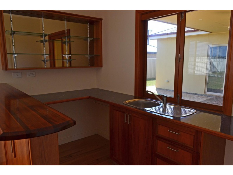 40 Lawrie Street, Tumby Bay SA 5605