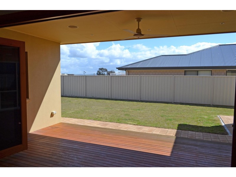 40 Lawrie Street, Tumby Bay SA 5605